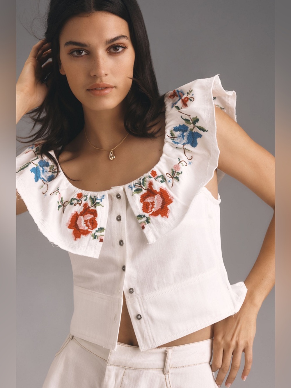 PILCRO Embellished Ruffle Collar Embroidered Top Size 1X